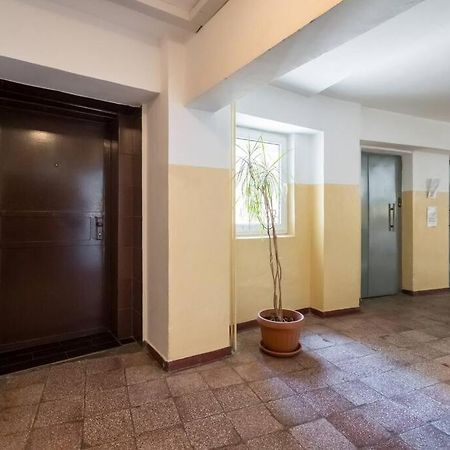 New Era Studio Near Old Town بوخارست المظهر الخارجي الصورة