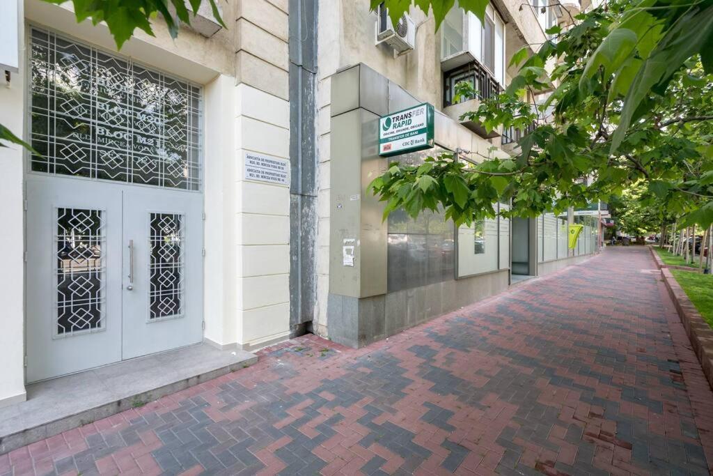 New Era Studio Near Old Town بوخارست المظهر الخارجي الصورة