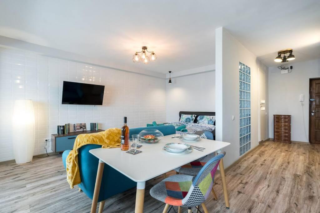 New Era Studio Near Old Town بوخارست المظهر الخارجي الصورة